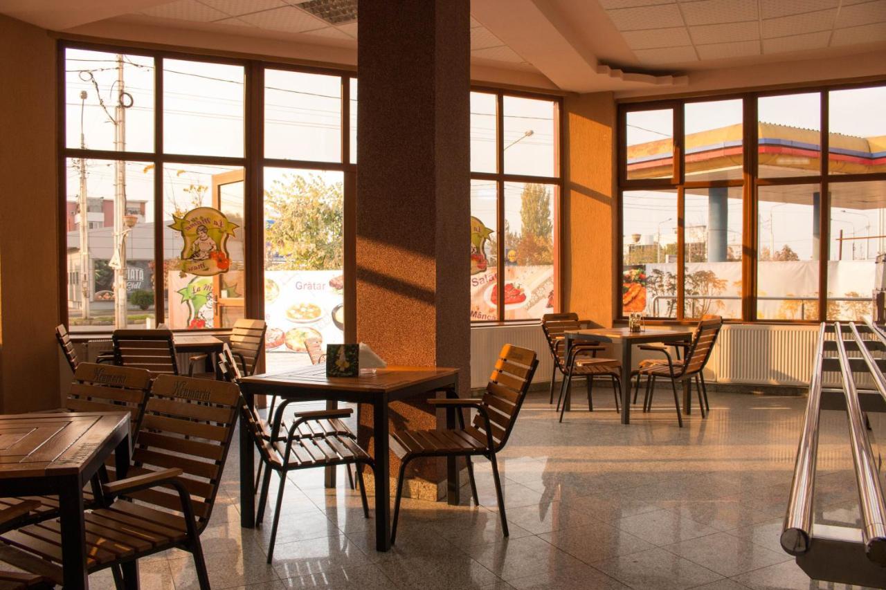 N&S Hotel Barlad Bîrlad Exteriér fotografie