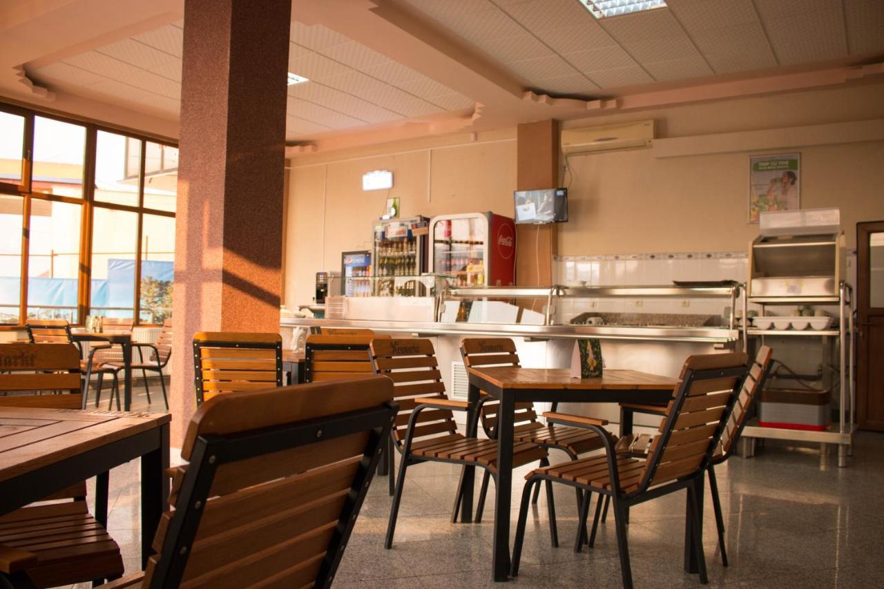 N&S Hotel Barlad Bîrlad Exteriér fotografie